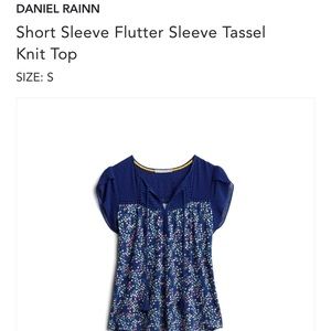 Daniel Rainn short sleeve flutter blouse size small